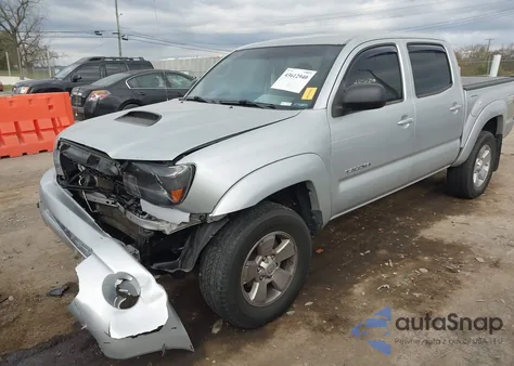 2011 Toyota Tacoma Prerunner V6 z USA, uszkodzony, nr VIN 3TMJU4GN8BM118525